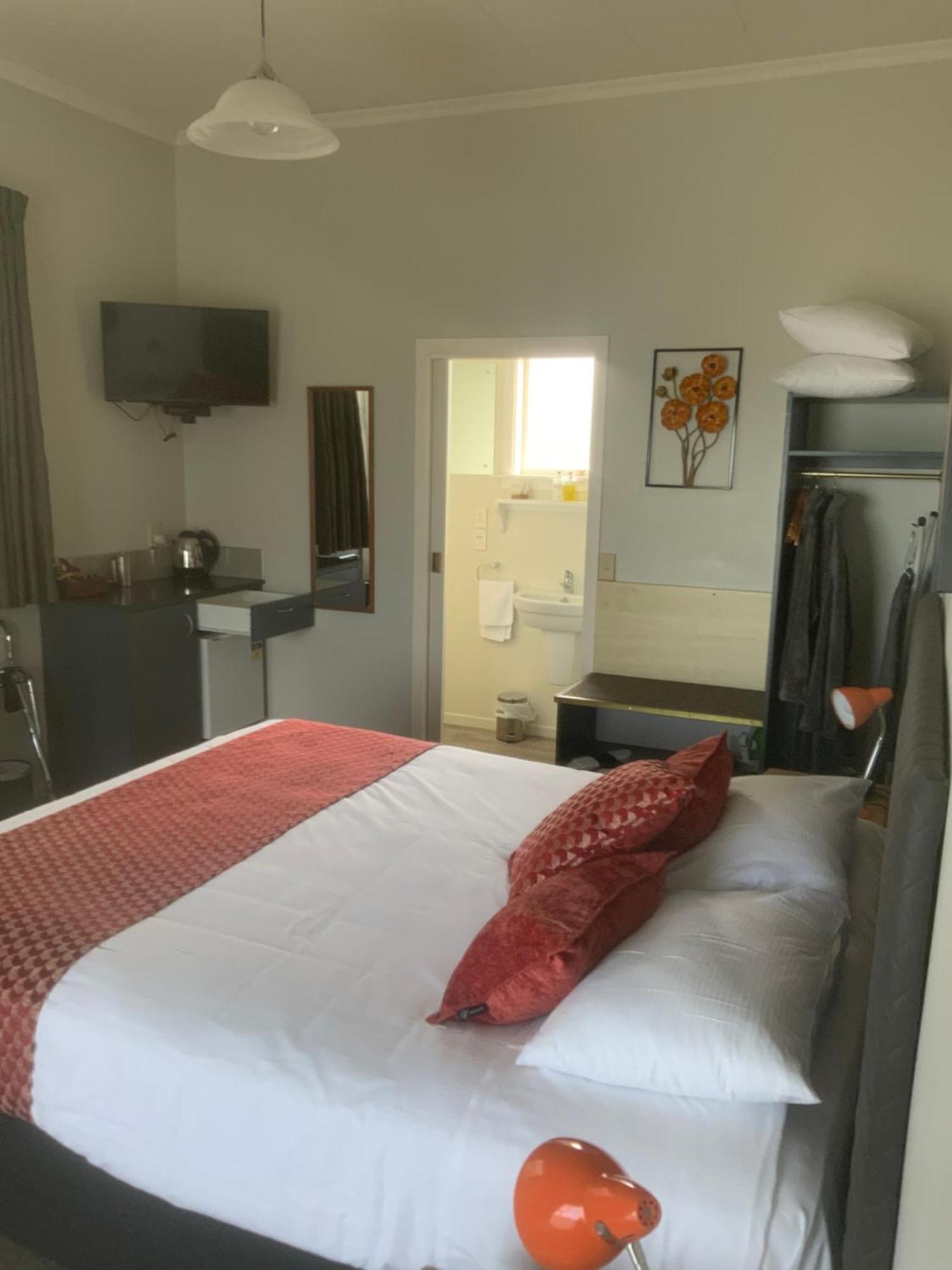 Bendamere House Bed & Breakfast Kaikoura Exterior photo