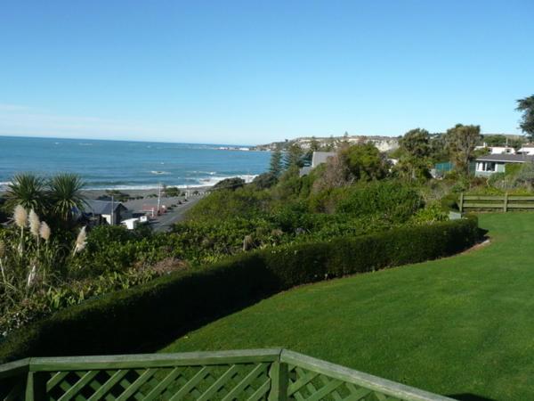 Bendamere House Bed & Breakfast Kaikoura Exterior photo